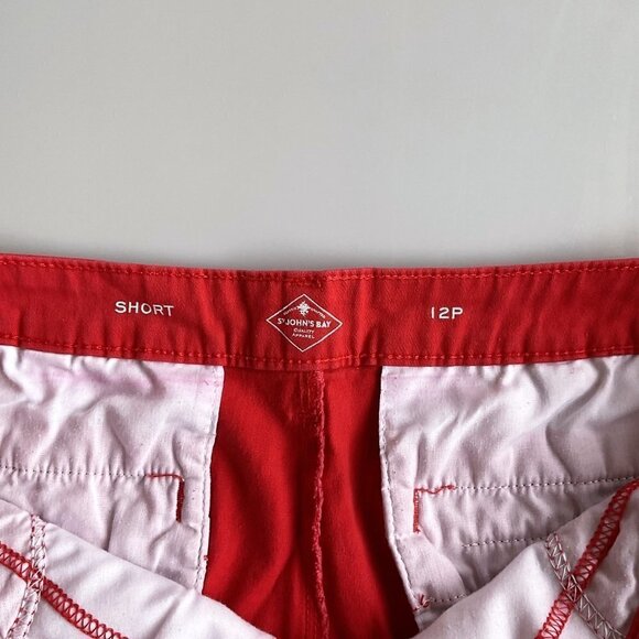 ST. JOHN’S BAY RED SHORTS EUC - Picture 4 of 8